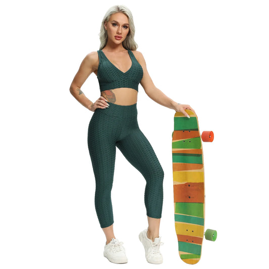 "Ultimate Yoga Powerhouse: Stylish Yoga Set - Sculpting Gym Top, Comfy High Waist Capri Leggings, Supportive Sports Bra - Perfect 2-Piece Athletic Wear Set"