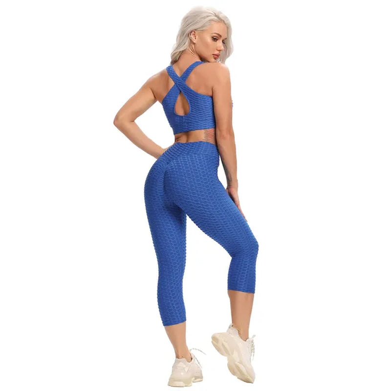 "Ultimate Yoga Powerhouse: Stylish Yoga Set - Sculpting Gym Top, Comfy High Waist Capri Leggings, Supportive Sports Bra - Perfect 2-Piece Athletic Wear Set"